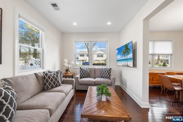 23 George Road, Emerson, NJ 07630