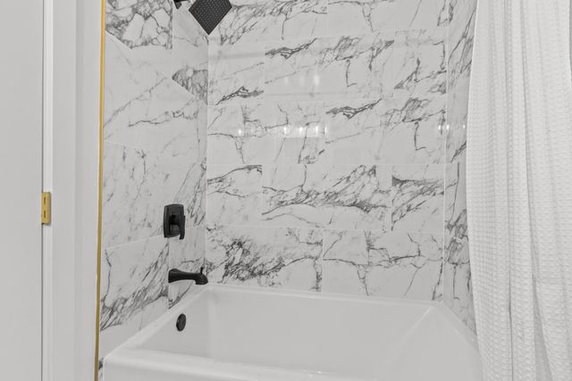 5625 La Campana Way, Sacramento, CA 95822