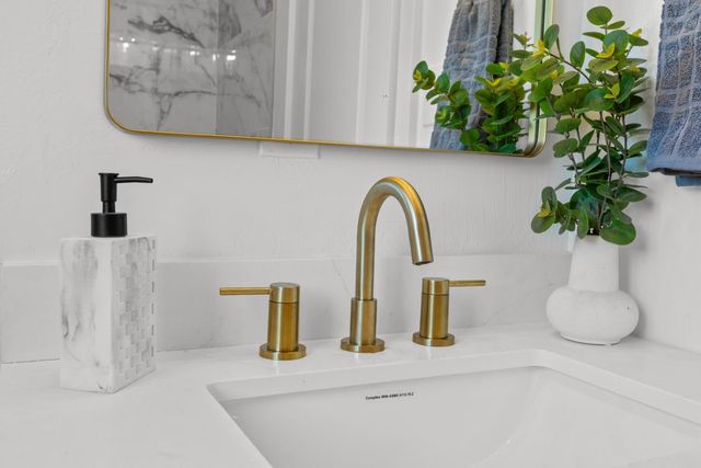 5625 La Campana Way, Sacramento, CA 95822