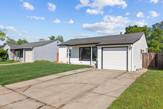 5625 La Campana Way, Sacramento, CA 95822