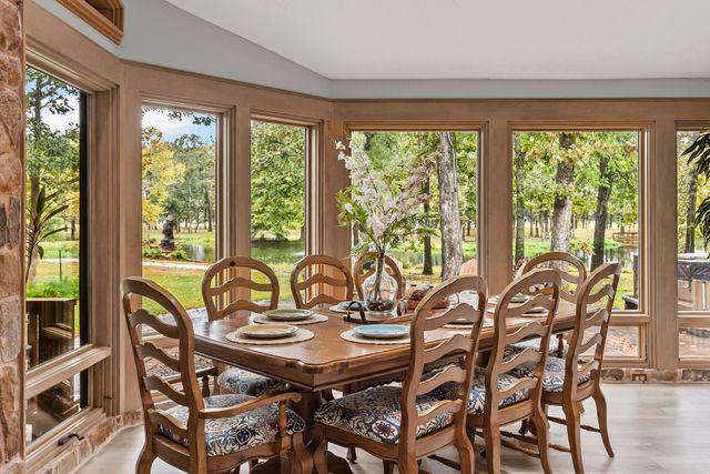 692 Private Road 5937, Emory, TX 75440