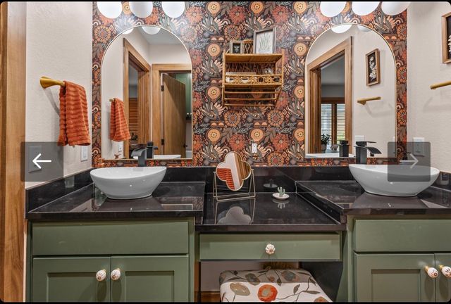 692 Private Road 5937, Emory, TX 75440