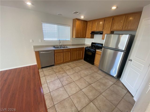 578 Shewsbury Avenue, Las Vegas, NV 89178