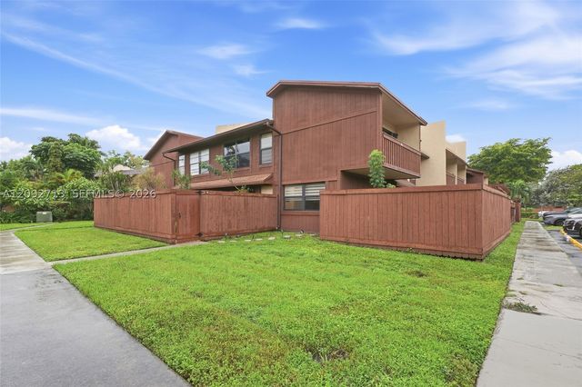 6554 SW 114th Pl B74, Miami, FL 33173