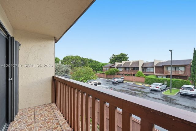 6554 SW 114th Pl B74, Miami, FL 33173