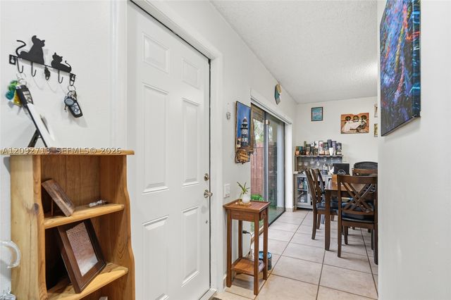 6554 SW 114th Pl B74, Miami, FL 33173