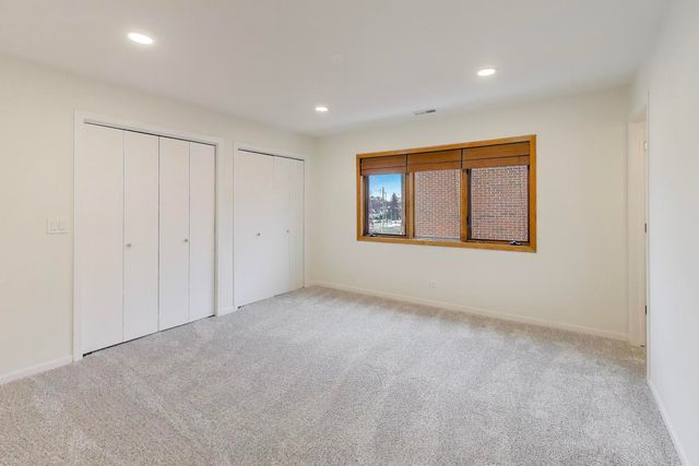 1209 E Davis Street E 3, Arlington Heights, IL 60005