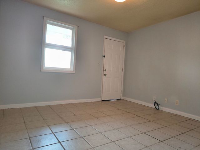 307 Flagg St Unit 104, Myrtle Beach, SC 29577