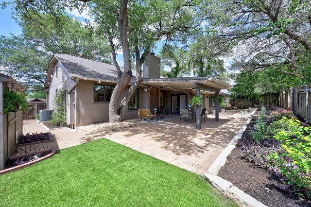 1707 Woodwind LN, Austin, TX 78758