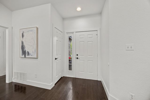 1707 Woodwind LN, Austin, TX 78758