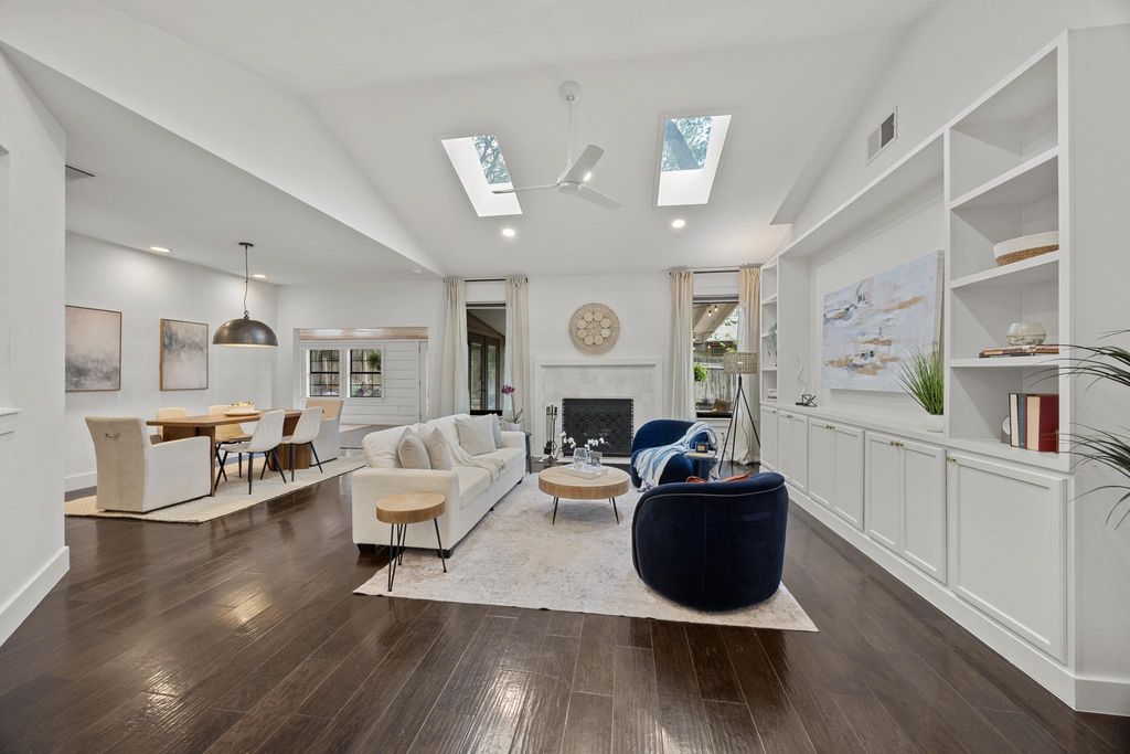 1707 Woodwind LN, Austin, TX 78758