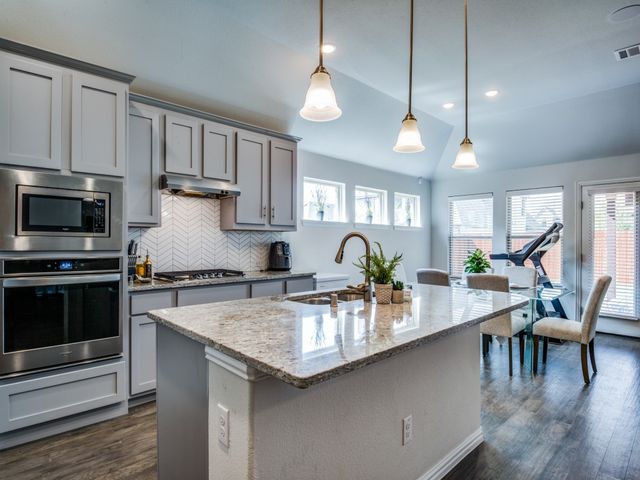 1112 Quail Dove Drive, Little Elm, TX 75068