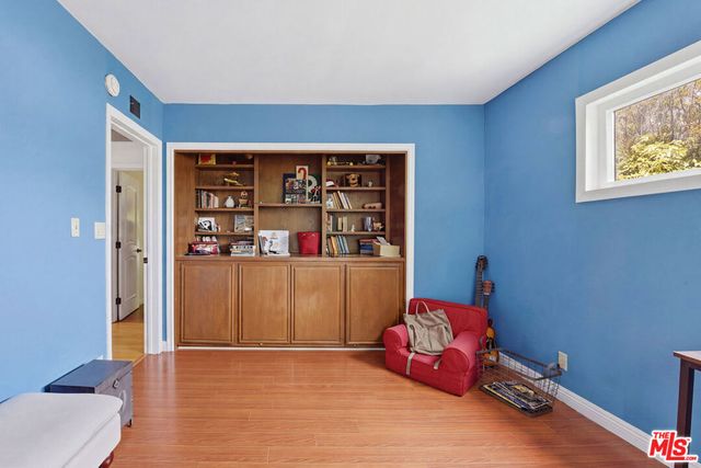 4401 Nogales Drive, Los Angeles, CA 91356