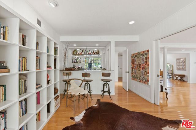 4401 Nogales Drive, Los Angeles, CA 91356