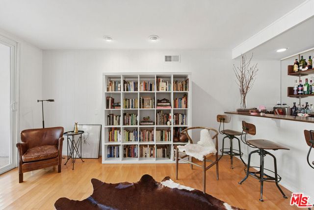 4401 Nogales Drive, Los Angeles, CA 91356