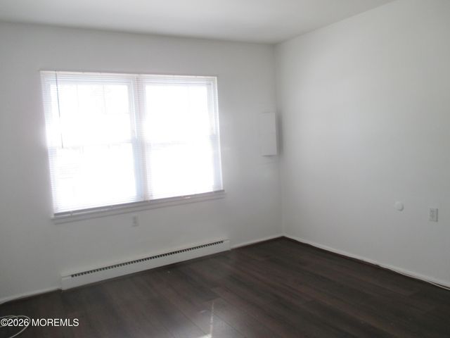 306A W Malvern Court, Lakewood, NJ 08701