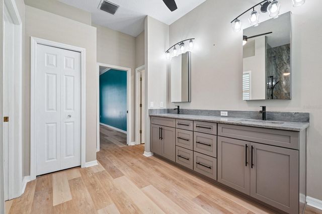 1003 KINGS WAY LANE, Tarpon Springs, FL 34688