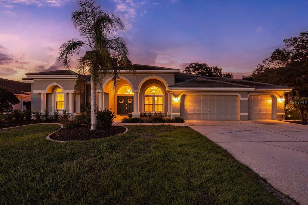 Image 1 of property listing at 1003 KINGS WAY LANE, Tarpon Springs, FL 34688
