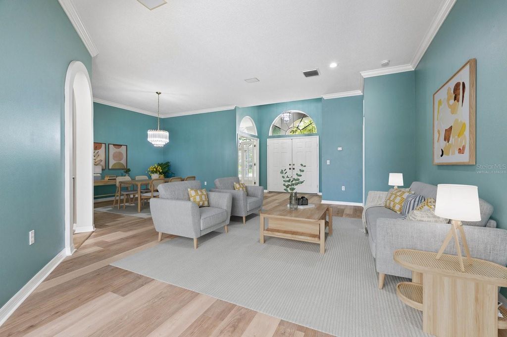 Image 15 of property listing at 1003 KINGS WAY LANE, Tarpon Springs, FL 34688