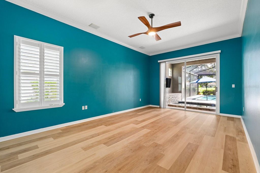 Image 23 of property listing at 1003 KINGS WAY LANE, Tarpon Springs, FL 34688