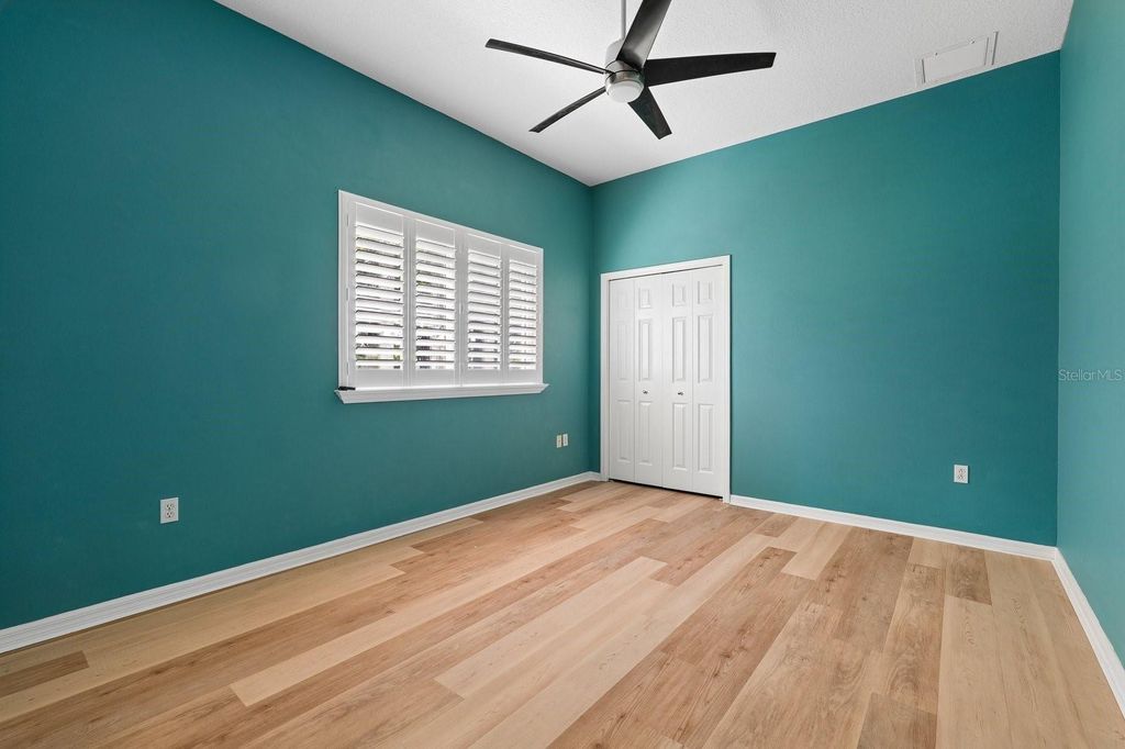 Image 45 of property listing at 1003 KINGS WAY LANE, Tarpon Springs, FL 34688
