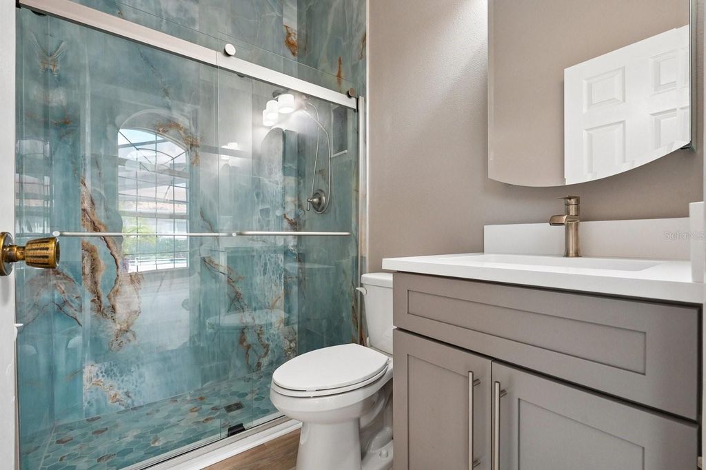 Image 46 of property listing at 1003 KINGS WAY LANE, Tarpon Springs, FL 34688