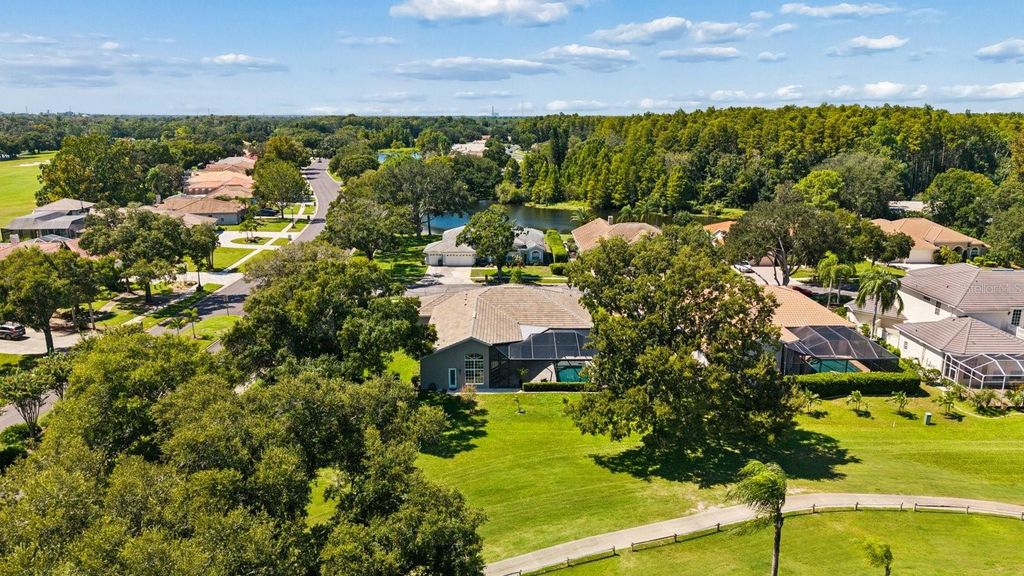 Image 58 of property listing at 1003 KINGS WAY LANE, Tarpon Springs, FL 34688