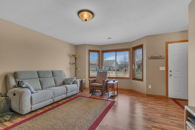 6737 22nd Street Loop N, Saint Cloud, MN 56303