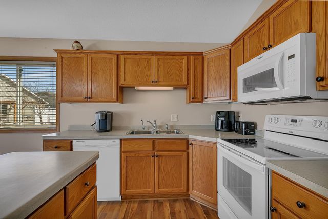 6737 22nd Street Loop N, Saint Cloud, MN 56303