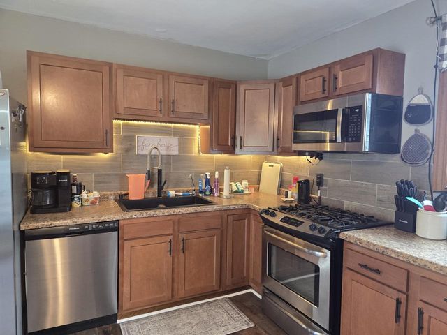 11704 12th STREET, Sturtevant, WI 53177