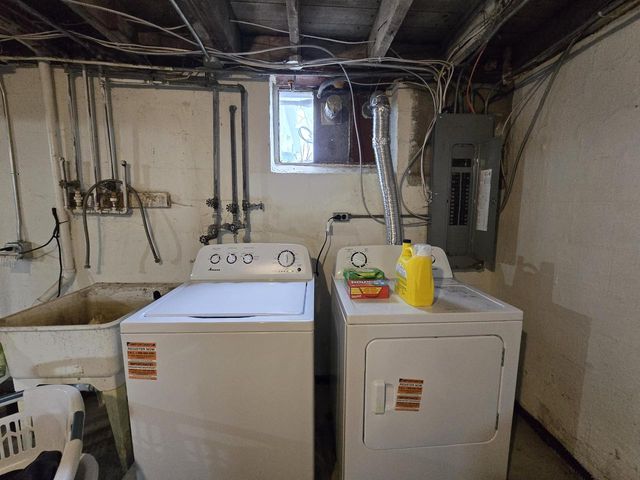 11704 12th STREET, Sturtevant, WI 53177