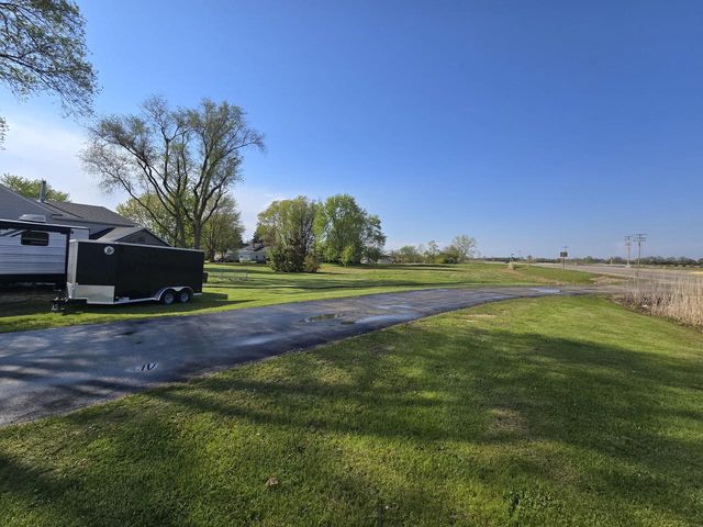 11704 12th STREET, Sturtevant, WI 53177