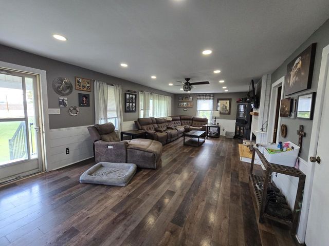 11704 12th STREET, Sturtevant, WI 53177