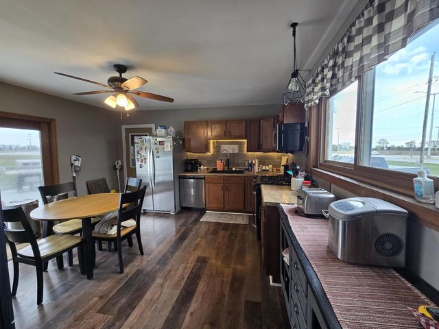 11704 12th STREET, Sturtevant, WI 53177