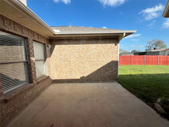 1114 Dandelion Drive, Mesquite, TX 75149