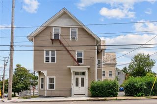 230 Pawtucket Avenue, Pawtucket, RI 02860