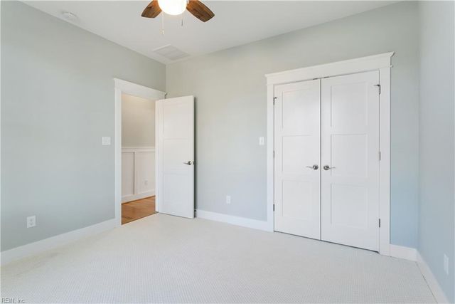 806A Calthrop Neck RD, Yorktown, VA 23693