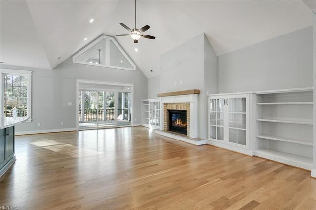 806A Calthrop Neck RD, Yorktown, VA 23693