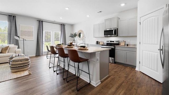 8208 Elkhorn Drive, Fairburn, GA 30213