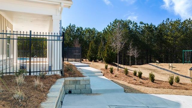 8208 Elkhorn Drive, Fairburn, GA 30213