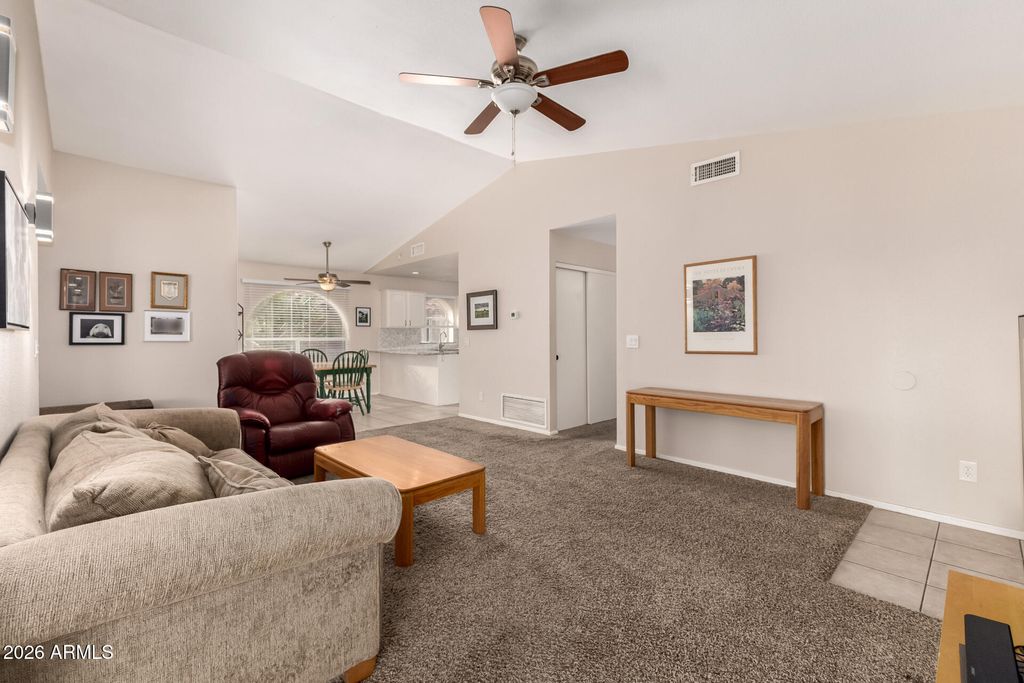 Image 14 of property listing at 2919 E MUIRWOOD Drive, Phoenix, AZ 85048
