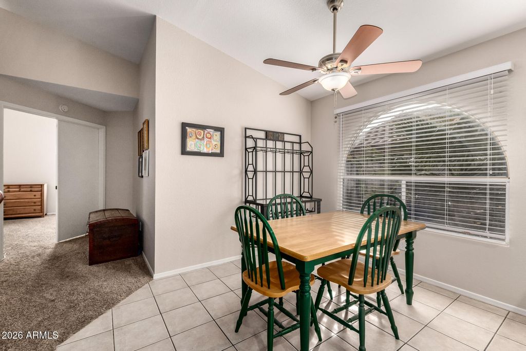 Image 15 of property listing at 2919 E MUIRWOOD Drive, Phoenix, AZ 85048