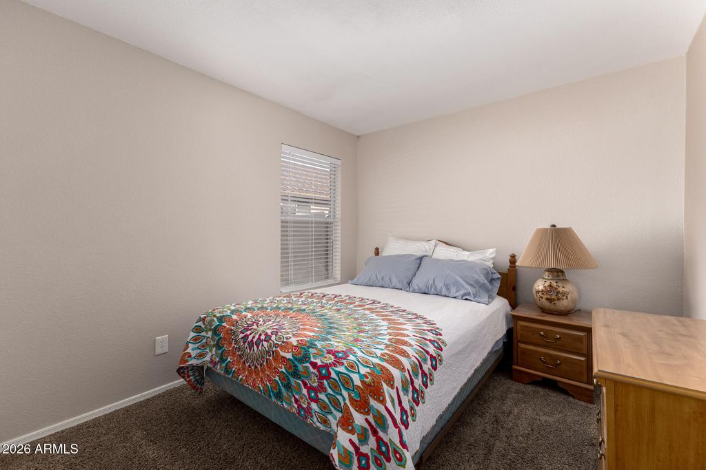 Image 22 of property listing at 2919 E MUIRWOOD Drive, Phoenix, AZ 85048