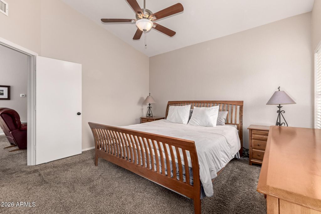 Image 5 of property listing at 2919 E MUIRWOOD Drive, Phoenix, AZ 85048
