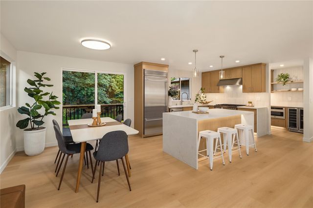 22029 49th Avenue SE, Bothell, WA 98021