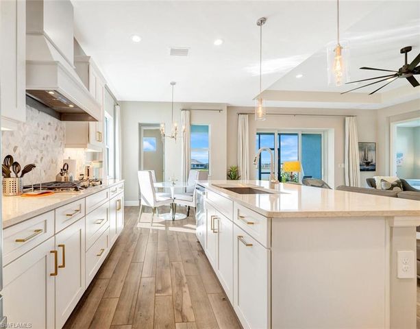 4003 Pegasus WAY, Naples, FL 34120