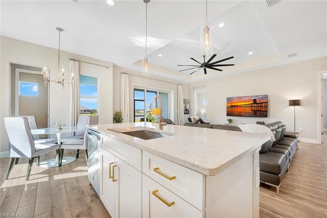 4003 Pegasus WAY, Naples, FL 34120