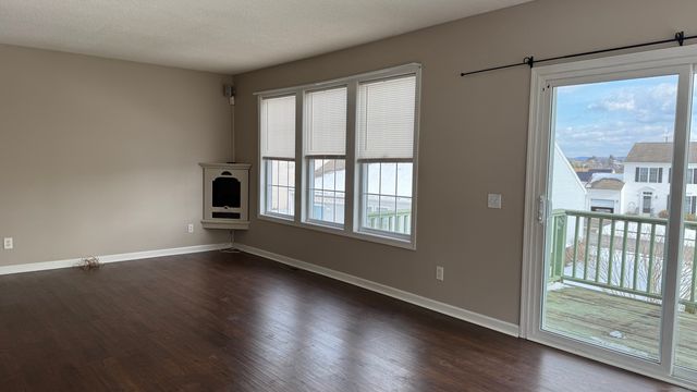 40 Mountain Laurel Way 40, Suffield, CT 06078