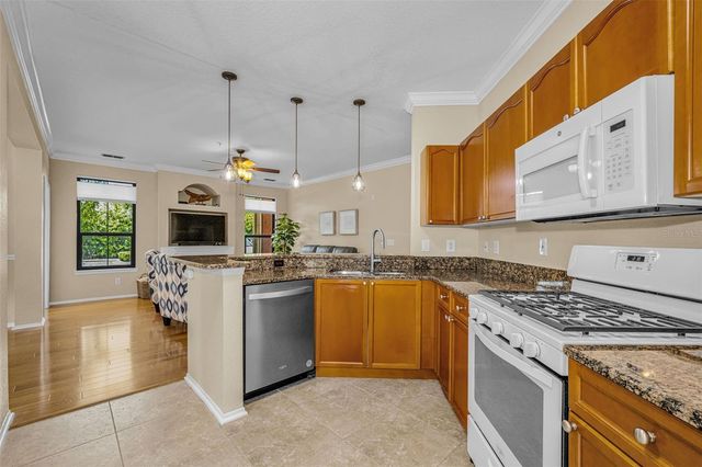 2757 VIA CIPRIANI 1110B, Clearwater, FL 33764