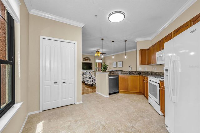 2757 VIA CIPRIANI 1110B, Clearwater, FL 33764